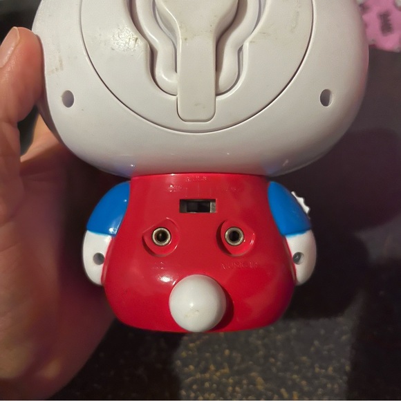 Hello Kitty Speaker Radio - Picture 4 of 6